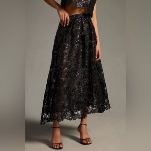 NWT Eva Franco Embroidered Lace Shine Maxi Skirt Size 4